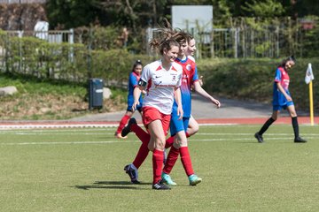 Bild 48 - wCJ Walddoerfer 2 - VfL Pinneberg 2 : Ergebnis: 7:0